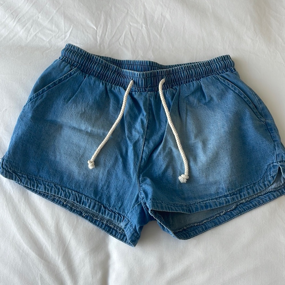 Ocean Drive drawstring shorts